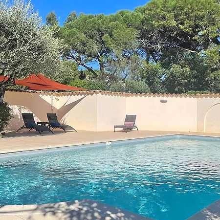 Les Saquedes Sainte-Maxime