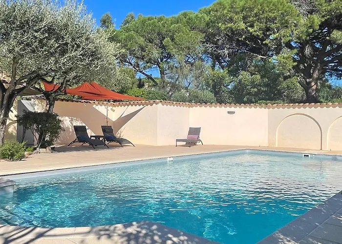 Les Saquedes Sainte-Maxime