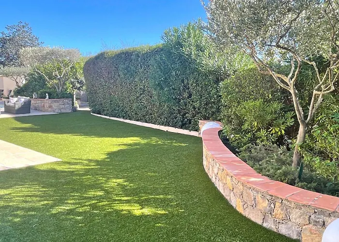 Les Saquedes Sainte-Maxime